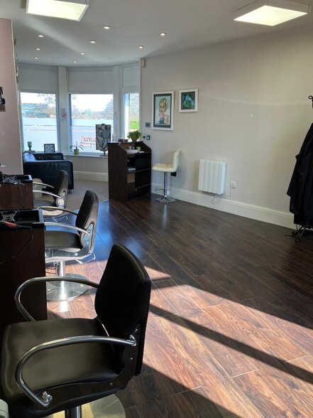 452 Oldham Rd, Manchester à vendre - Photo intérieure – Image 3 sur 5