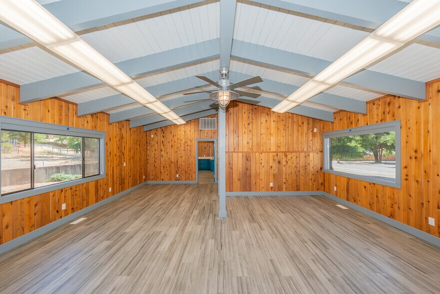 30890 CA-3, Weaverville, CA à vendre - Photo de l’immeuble – Image 2 sur 62