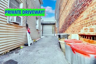 Plus de détails pour 1059 Wyckoff Ave, Ridgewood, NY - Bureau/Local commercial à louer