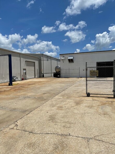 327 Old Ice House Rd, Lake Wales, FL à louer - Photo de l’immeuble – Image 3 sur 17