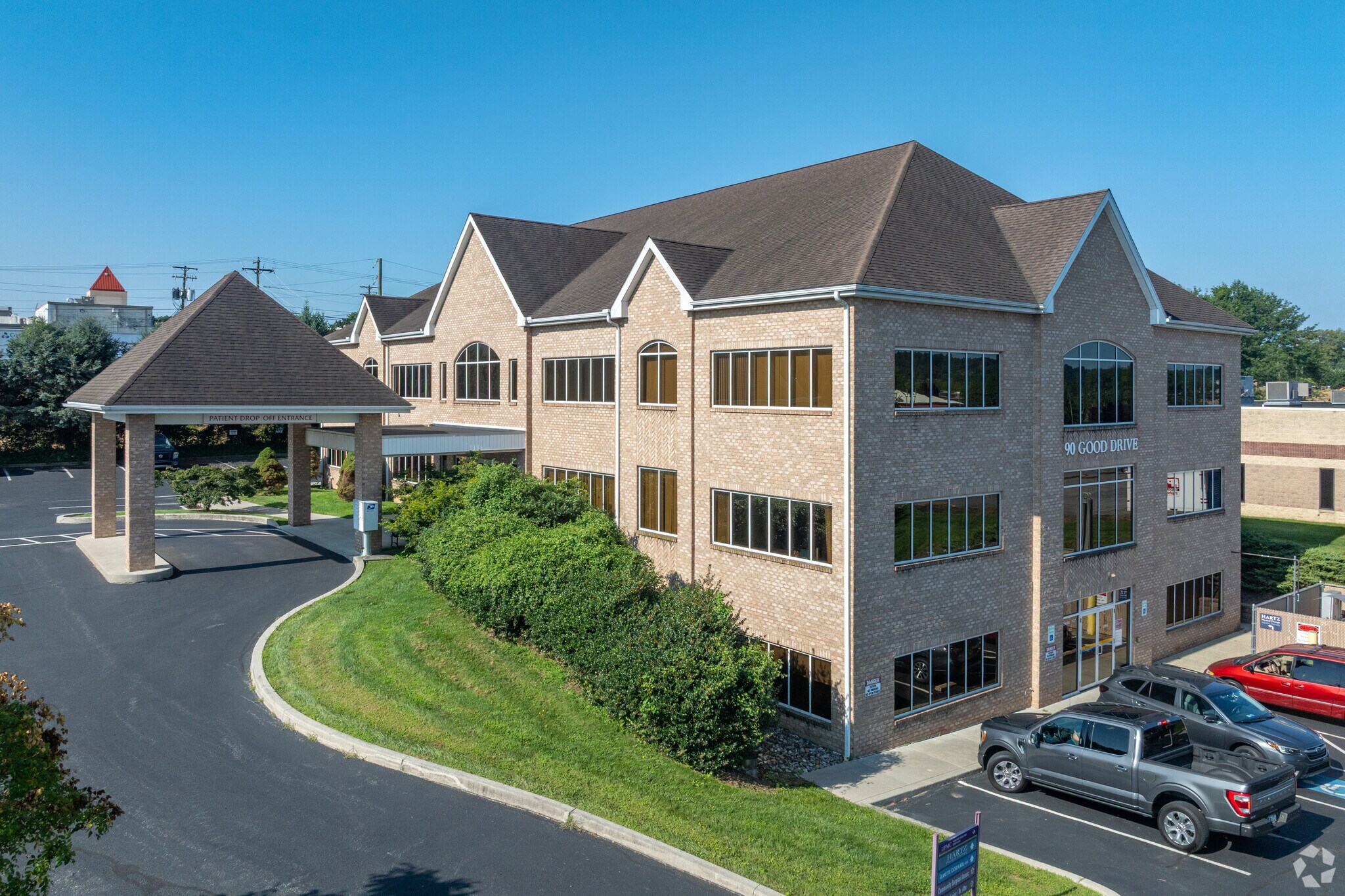 90 Good Dr, Lancaster, PA à louer Photo principale– Image 1 sur 15