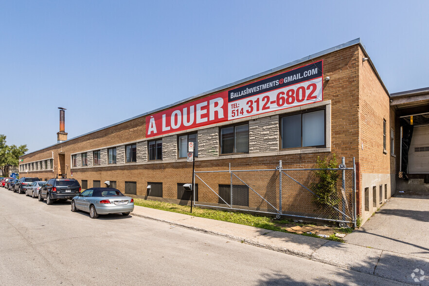 9855 Av De L'esplanade, Montréal, QC à louer - Photo principale – Image 1 sur 5