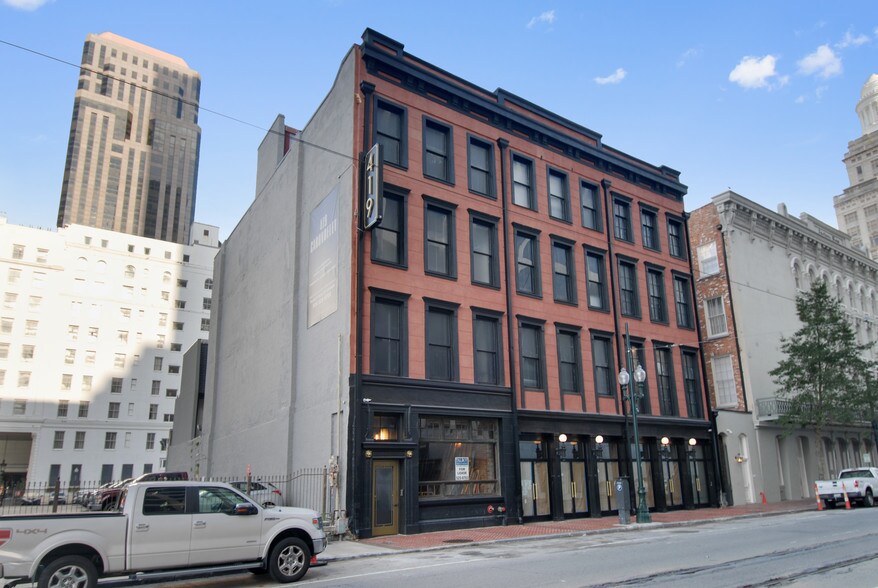 419 Carondelet St, New Orleans, LA à louer - Photo de l’immeuble – Image 3 sur 3