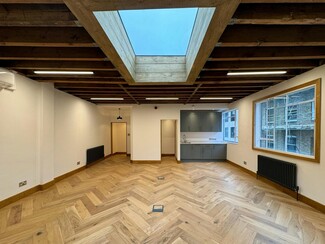 Plus de détails pour 6 Grafton Mews, Londres - Bureau à louer
