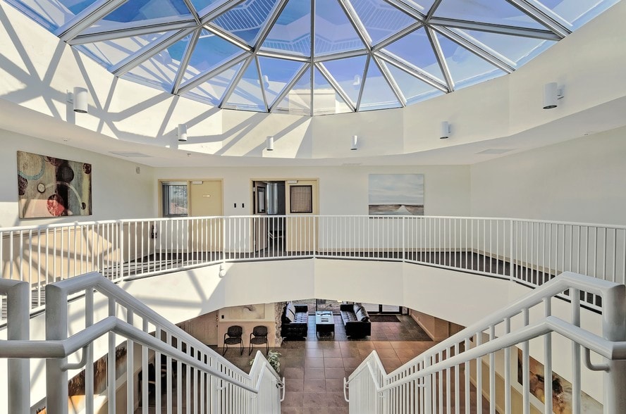 1620 Medical Ln, Fort Myers, FL à louer - Photo intérieure – Image 2 sur 10