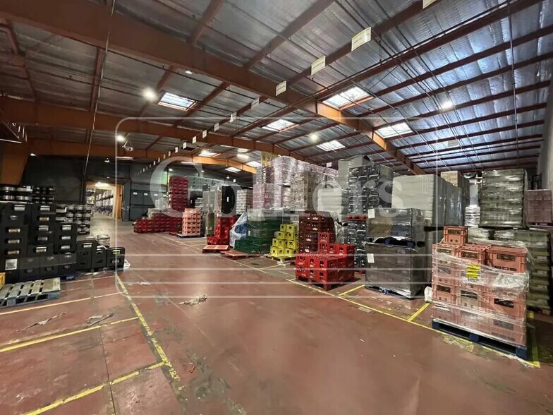 Industriel/Logistique dans Tarascon à louer - Photo intérieure – Image 2 sur 10