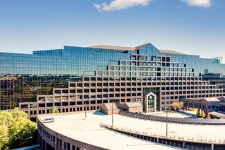 Plus de détails pour 2300 Windy Ridge Pkwy SE, Atlanta, GA - Bureau à louer