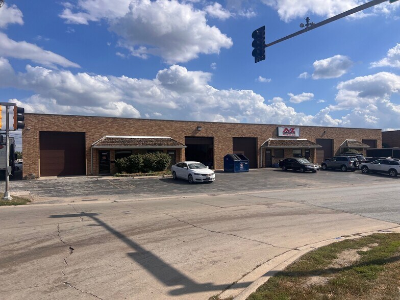 13901-13909 Kostner St, Crestwood, IL à vendre - Photo de l’immeuble – Image 2 sur 15