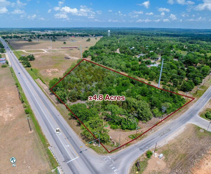 SH 95 & LBA Dr., Bastrop, TX à vendre - Aérien – Image 2 sur 4