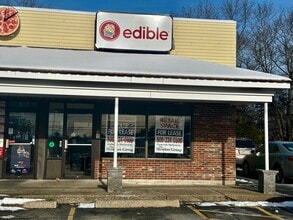 386 Columbia Rd, Hanover, MA à louer Photo de l’immeuble– Image 1 sur 13