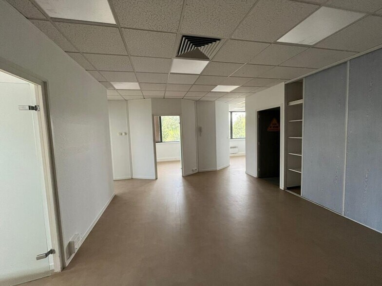 Bureau dans Besançon à louer - Photo intérieure – Image 3 sur 11