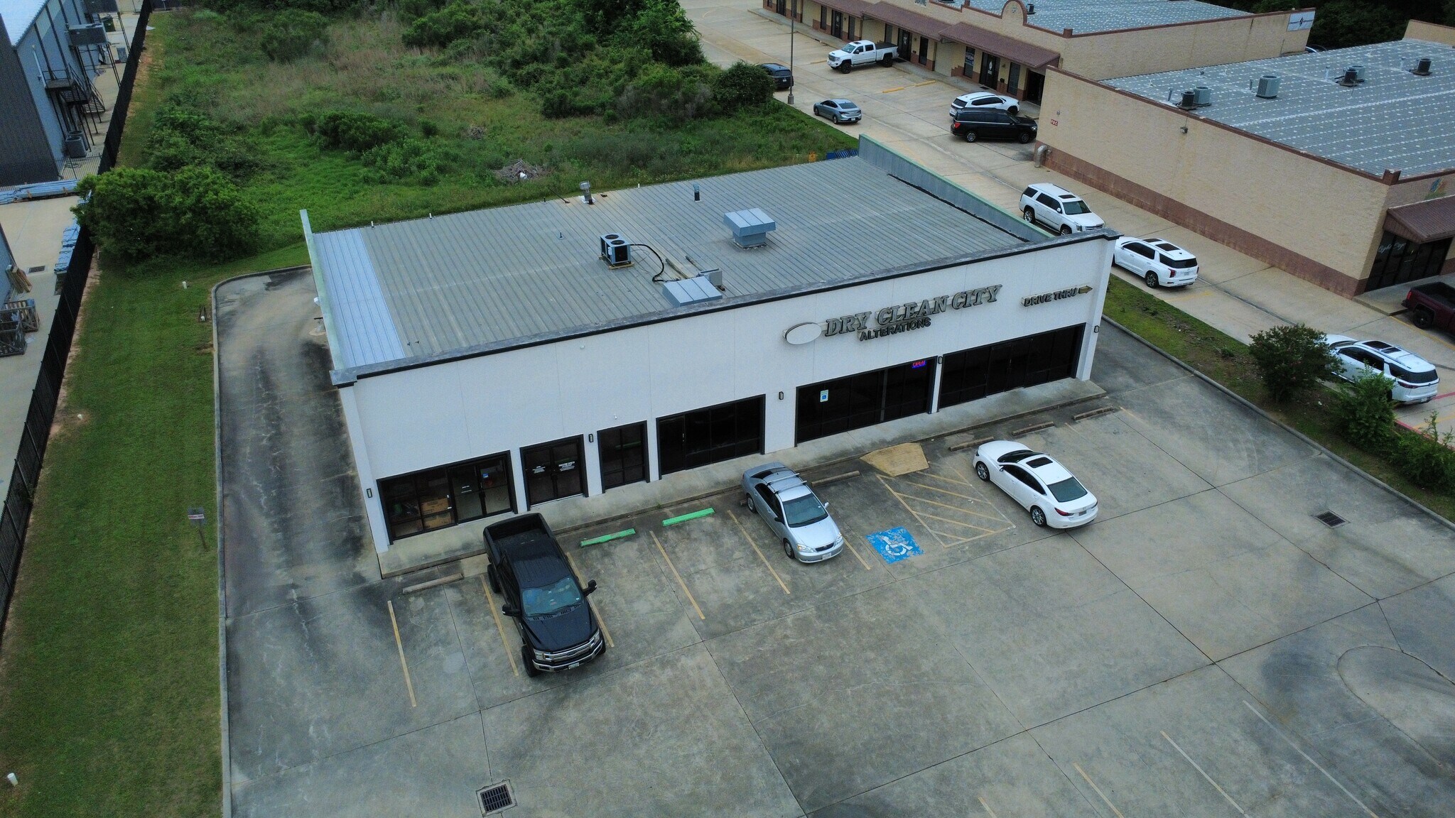 18413 Highway 105 W, Montgomery, TX à vendre Photo principale– Image 1 sur 10