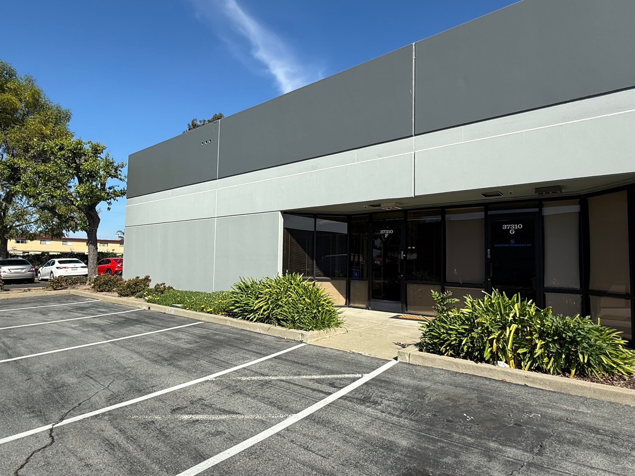 37300 Cedar Blvd, Newark, CA à louer Photo intérieure– Image 1 sur 2