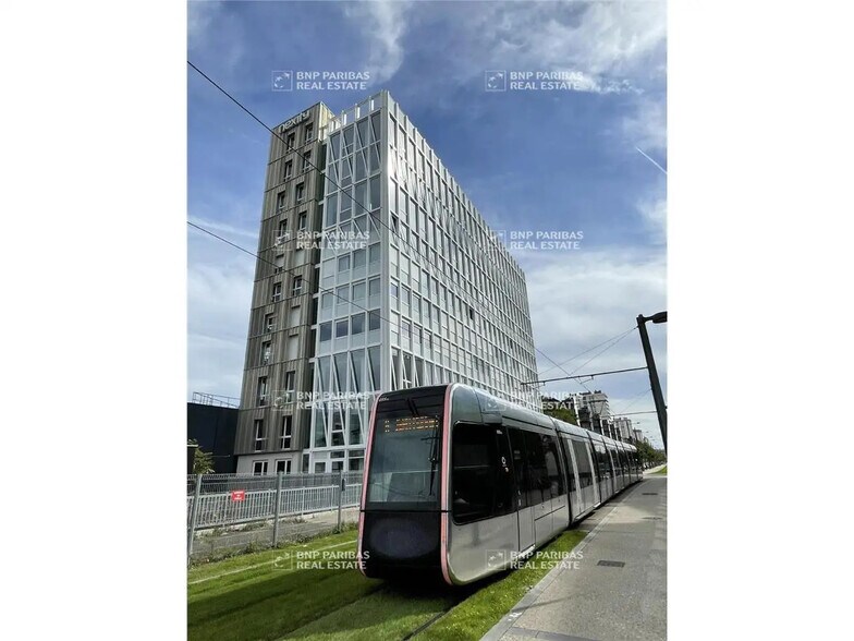 Bureau dans Tours à louer - Photo de l’immeuble – Image 3 sur 15