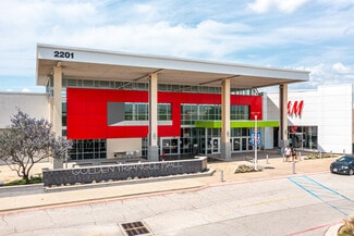 Plus de détails pour 2201 N Interstate 35 E, Denton, TX - Local commercial à louer