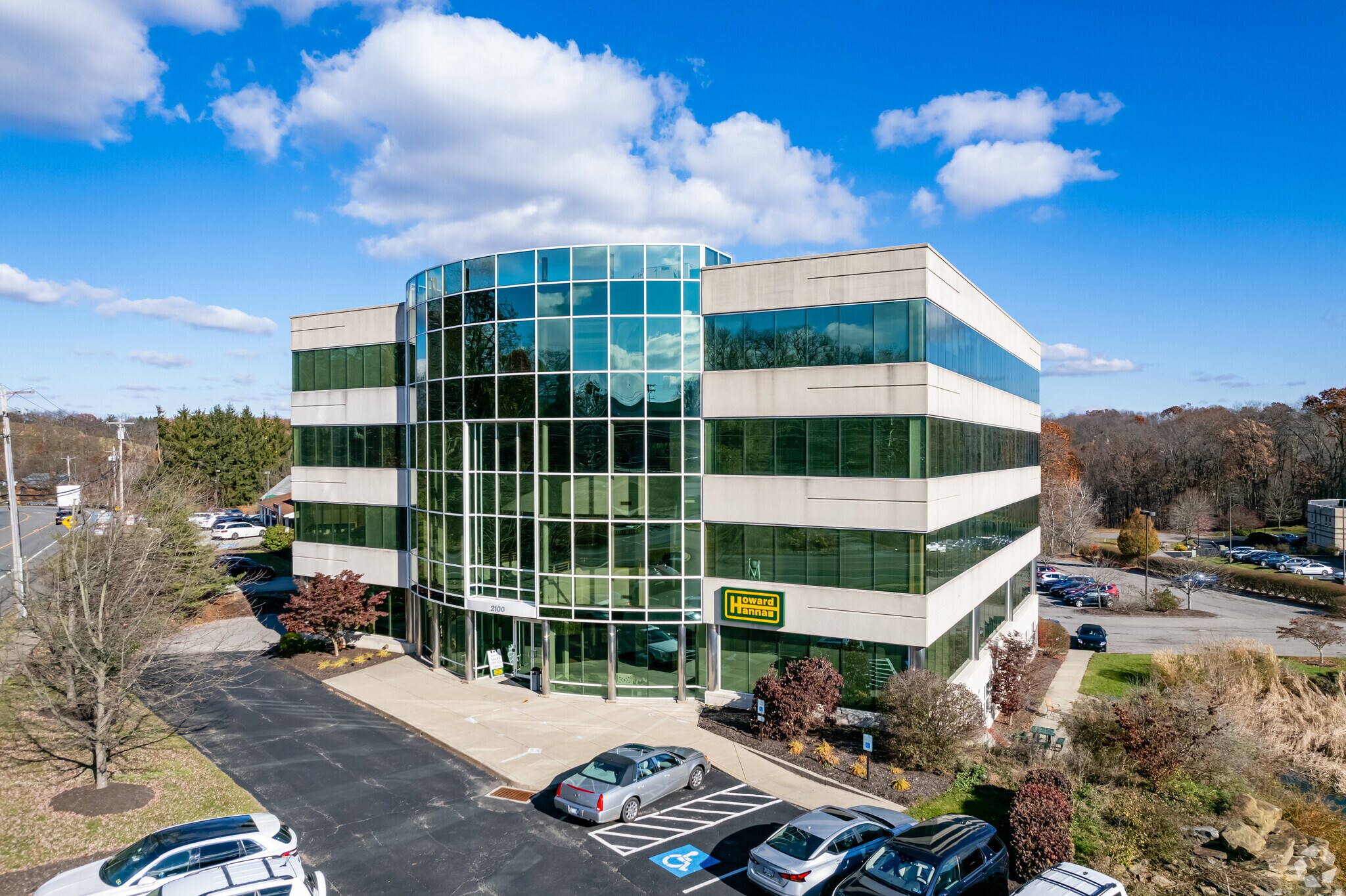 2100 Corporate Dr, Wexford, PA à louer Photo principale– Image 1 sur 8