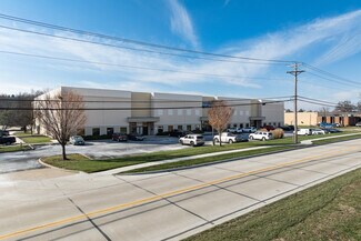Plus de détails pour 1533-1537 Larkin Williams Rd, Fenton, MO - Industriel/Logistique à louer
