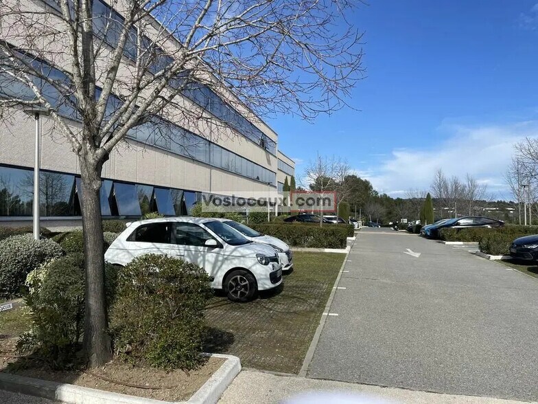 Bureau dans SOPHIA ANTIPOLIS à louer - Photo de l’immeuble – Image 2 sur 6