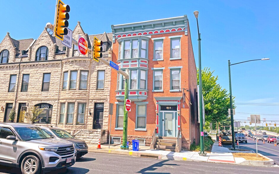814 N 2nd St, Harrisburg, PA à vendre - Photo de l’immeuble – Image 2 sur 9