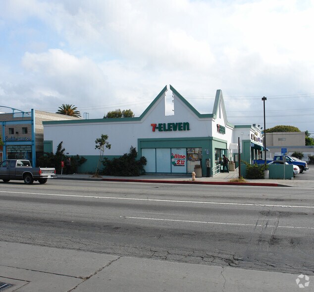 1865 Lincoln Blvd, Santa Monica, CA à louer - Photo de l’immeuble – Image 3 sur 17