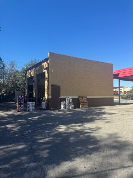 3680 E Silver Springs Blvd, Ocala, FL à vendre - Photo de l’immeuble – Image 2 sur 9