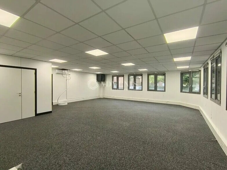 Bureau dans VILLENEUVE-D'ASCQ à louer - Photo intérieure – Image 3 sur 6