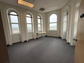 216 River St, Troy, NY à louer Photo intérieure– Image 1 sur 32