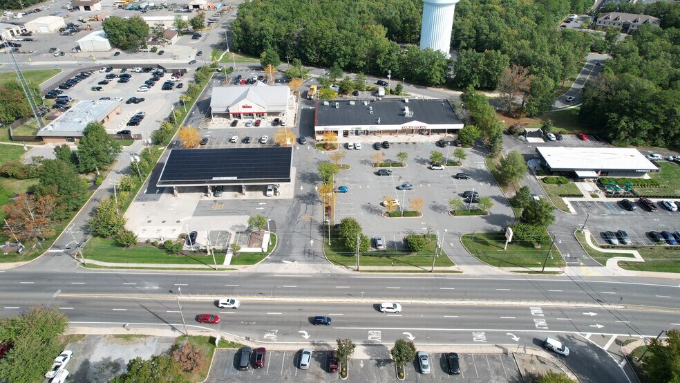 800 Lacey Rd, Forked River, NJ à louer - Aérien – Image 1 sur 6