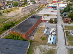 1545 Hansford St, Charleston, WV à louer Photo intérieure– Image 2 sur 28