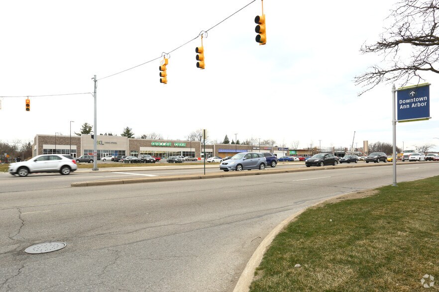 3500 Washtenaw Ave, Ann Arbor, MI à louer - Autre – Image 2 sur 8