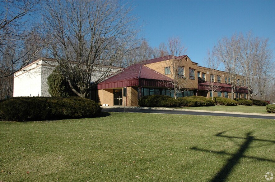 6429 Crain Hwy, Upper Marlboro, MD à louer - Photo de l’immeuble – Image 2 sur 9