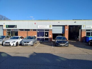 Plus de détails pour Mundells Ct, Welwyn Garden City - Industriel/Logistique à louer