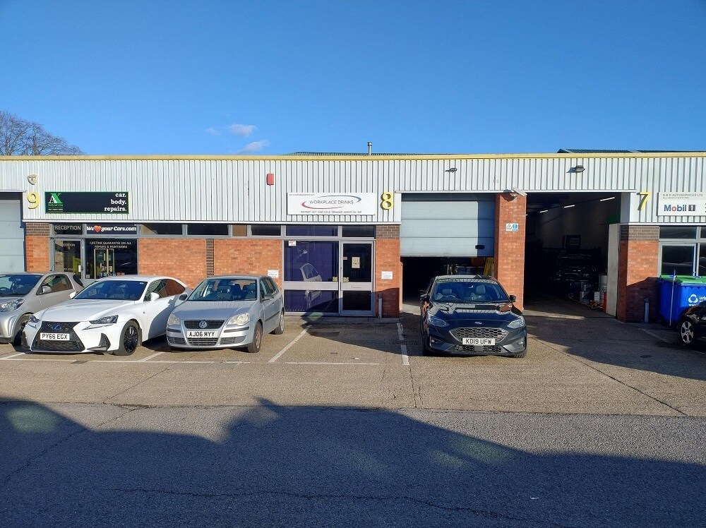 Mundells Ct, Welwyn Garden City à louer Photo de l’immeuble– Image 1 sur 5