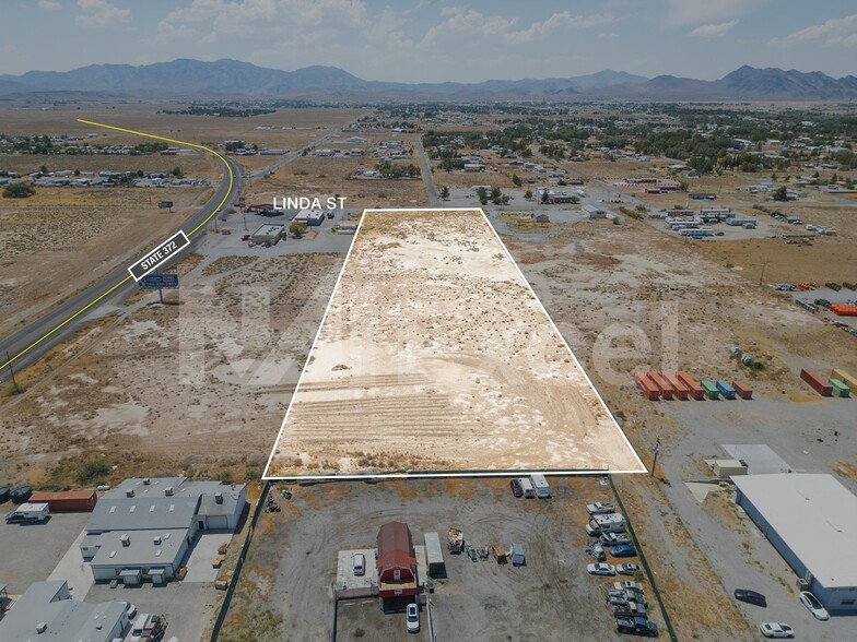 901 S Linda St, Pahrump, NV à vendre - Aérien – Image 3 sur 7
