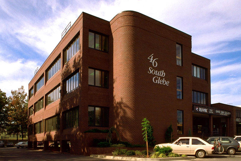 46 S Glebe Rd, Arlington, VA à louer Photo de l’immeuble– Image 1 sur 4