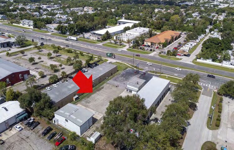 12433 66th St N, Largo, FL à vendre - Photo de l’immeuble – Image 2 sur 9