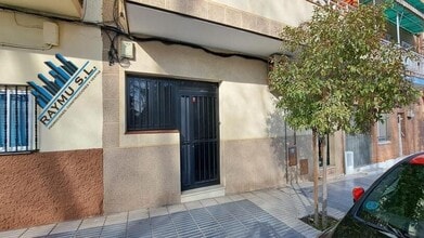 Local commercial dans San Fernando de Henares, Madrid à louer Photo intérieure– Image 1 sur 10