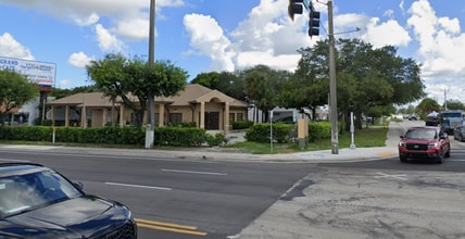 5991 Anglers Ave, Fort Lauderdale, FL à louer Photo de l’immeuble– Image 1 sur 11