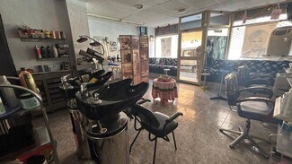 Plus de détails pour Local commercial à vendre