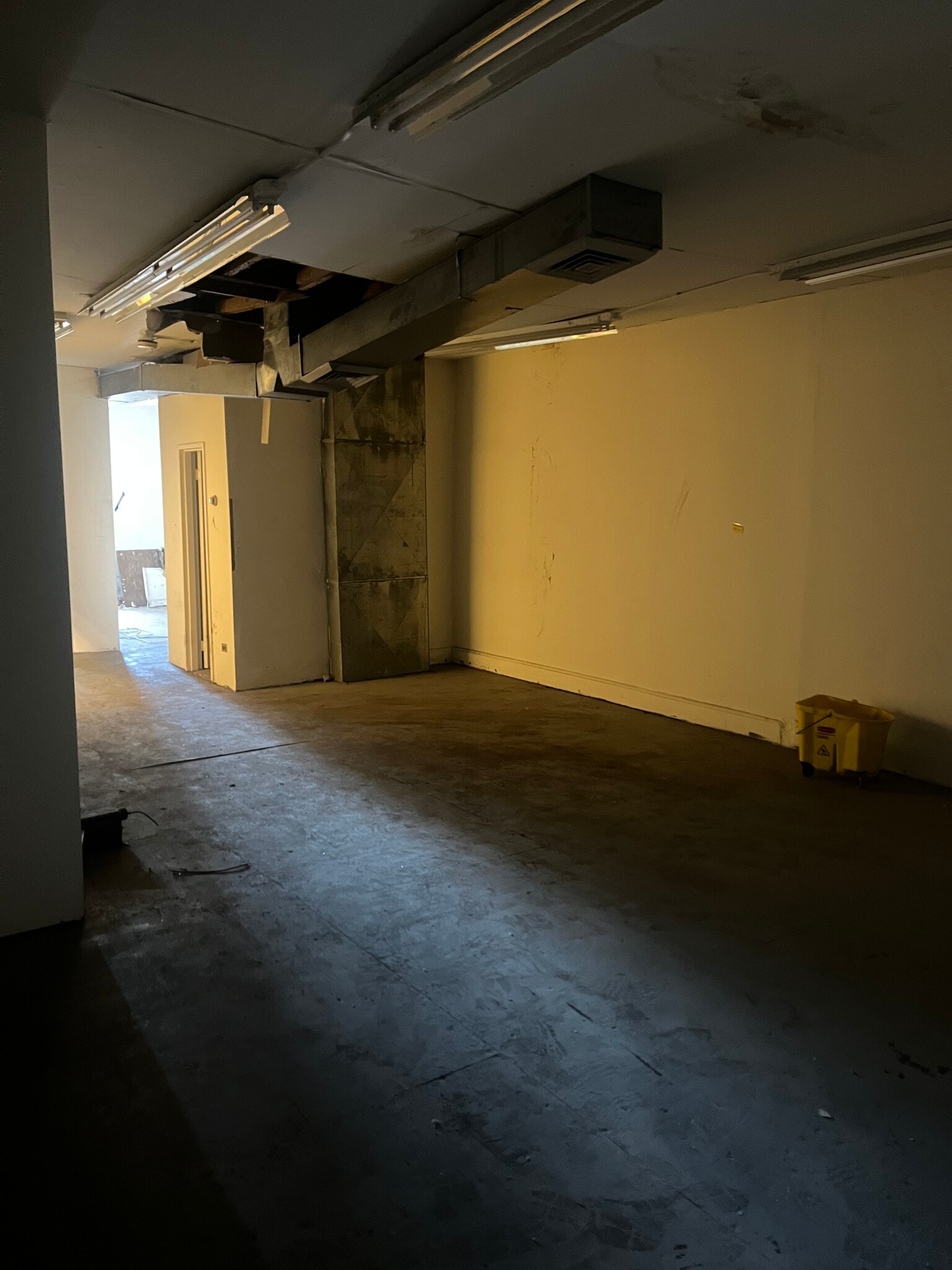 22-24 31st St, Astoria, NY à louer Photo intérieure– Image 1 sur 5