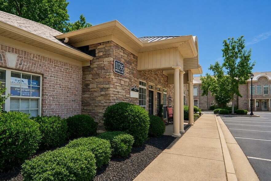 11795 Northfall Ln, Alpharetta, GA à vendre - Photo de l’immeuble – Image 3 sur 24
