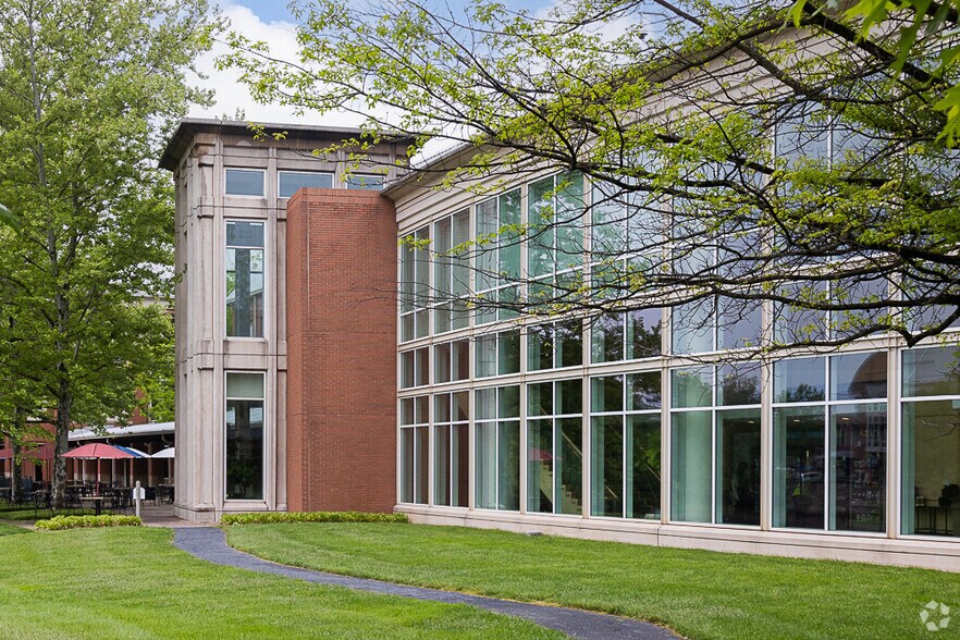 1150 American Blvd, Pennington, NJ à vendre - Photo principale – Image 1 sur 11
