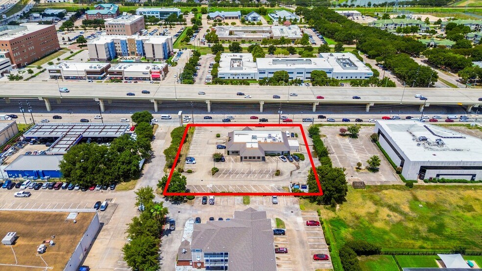 13031 FM 1960 Rd W, Houston, TX à vendre - Photo de l’immeuble – Image 2 sur 14