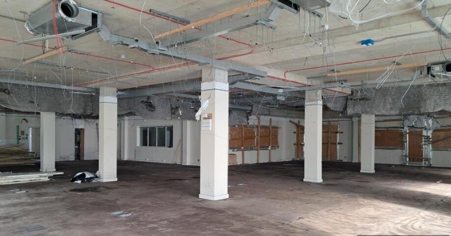 2 Randalls Way, Leatherhead à louer Photo intérieure– Image 1 sur 5