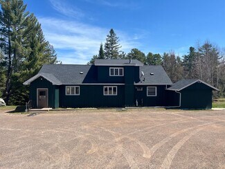Plus de détails pour 15601 Highway 70, Lac Du Flambeau, WI - Local commercial à vendre