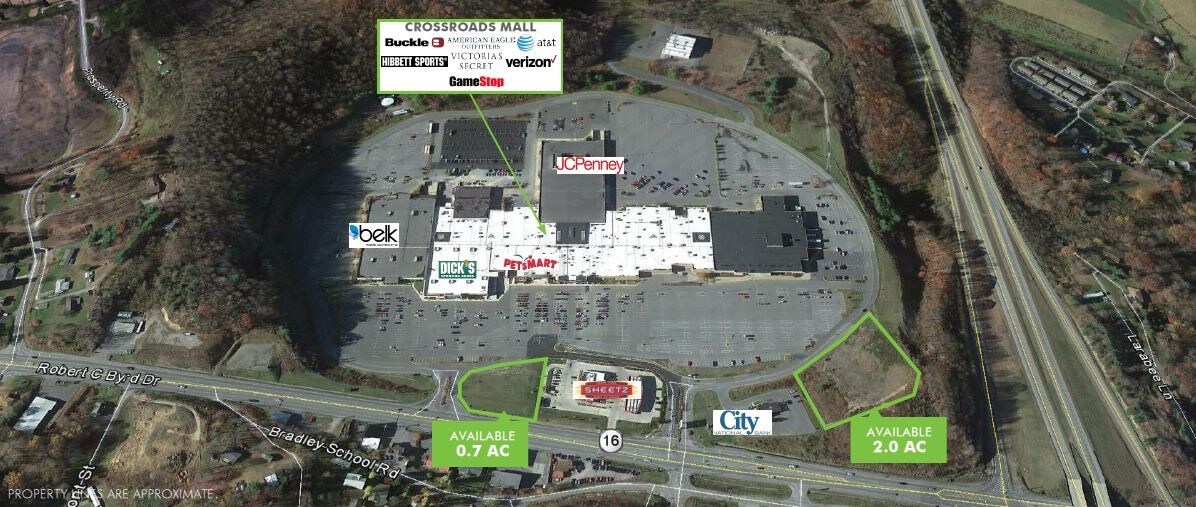 ROBERT C BYRD Dr, Mount Hope, WV à vendre Photo principale– Image 1 sur 2