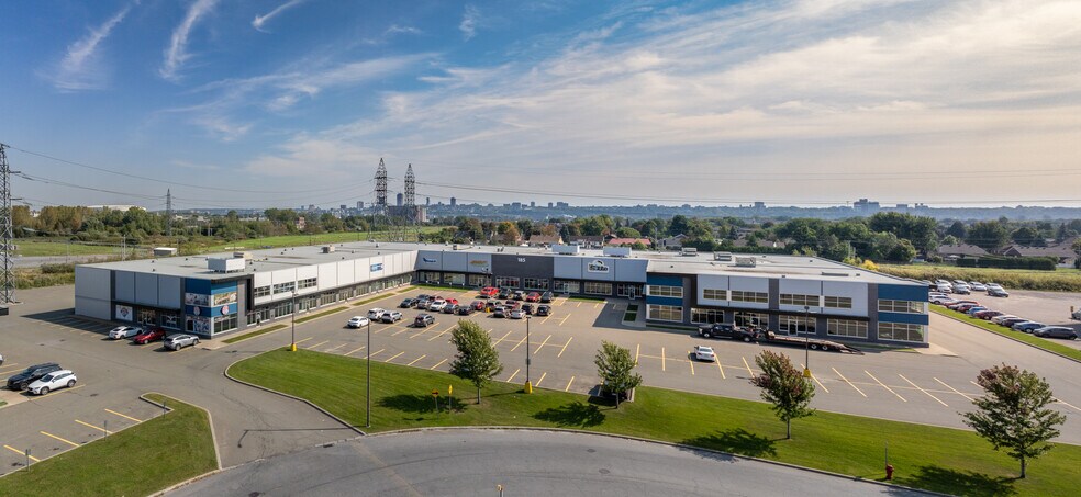 185 Rue Fortin, Québec, QC à louer - Photo de l’immeuble – Image 3 sur 17