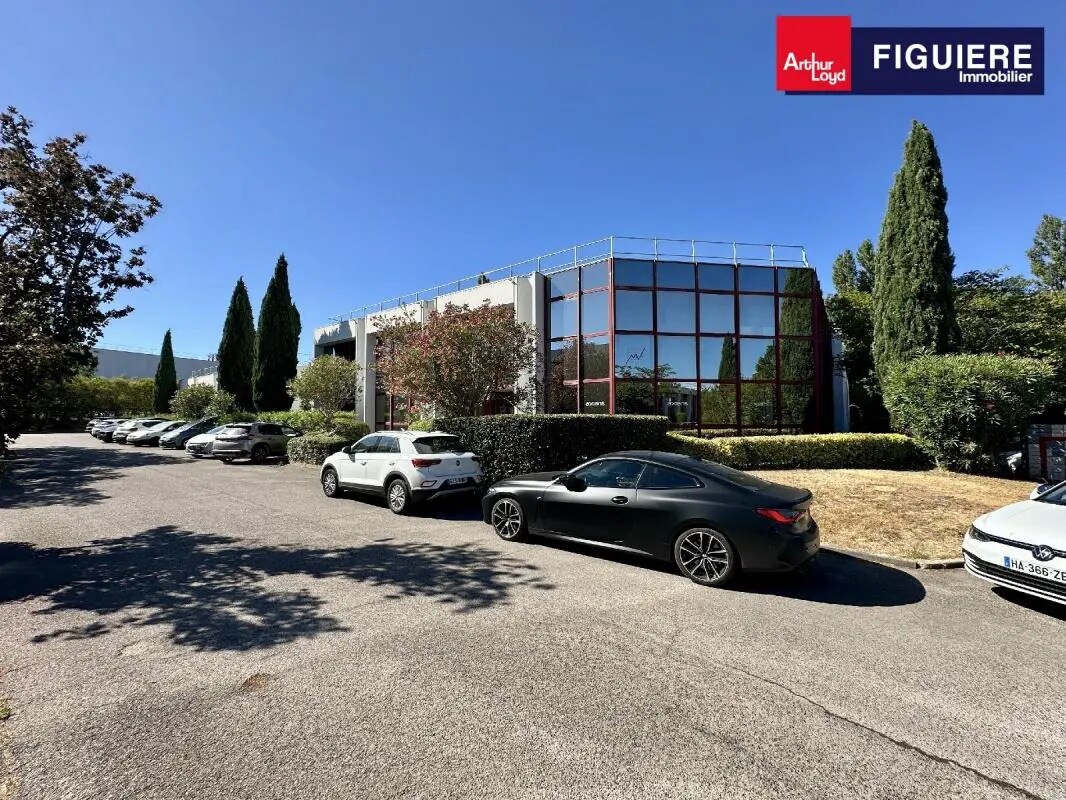 645 Rue Mayor De Montricher, Aix-en-Provence à louer Photo de l’immeuble– Image 1 sur 48