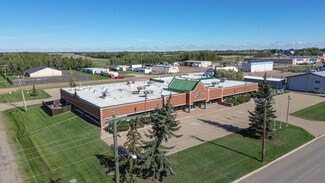 Plus de détails pour 6910 50 ave, Stettler, AB - Bureau à vendre