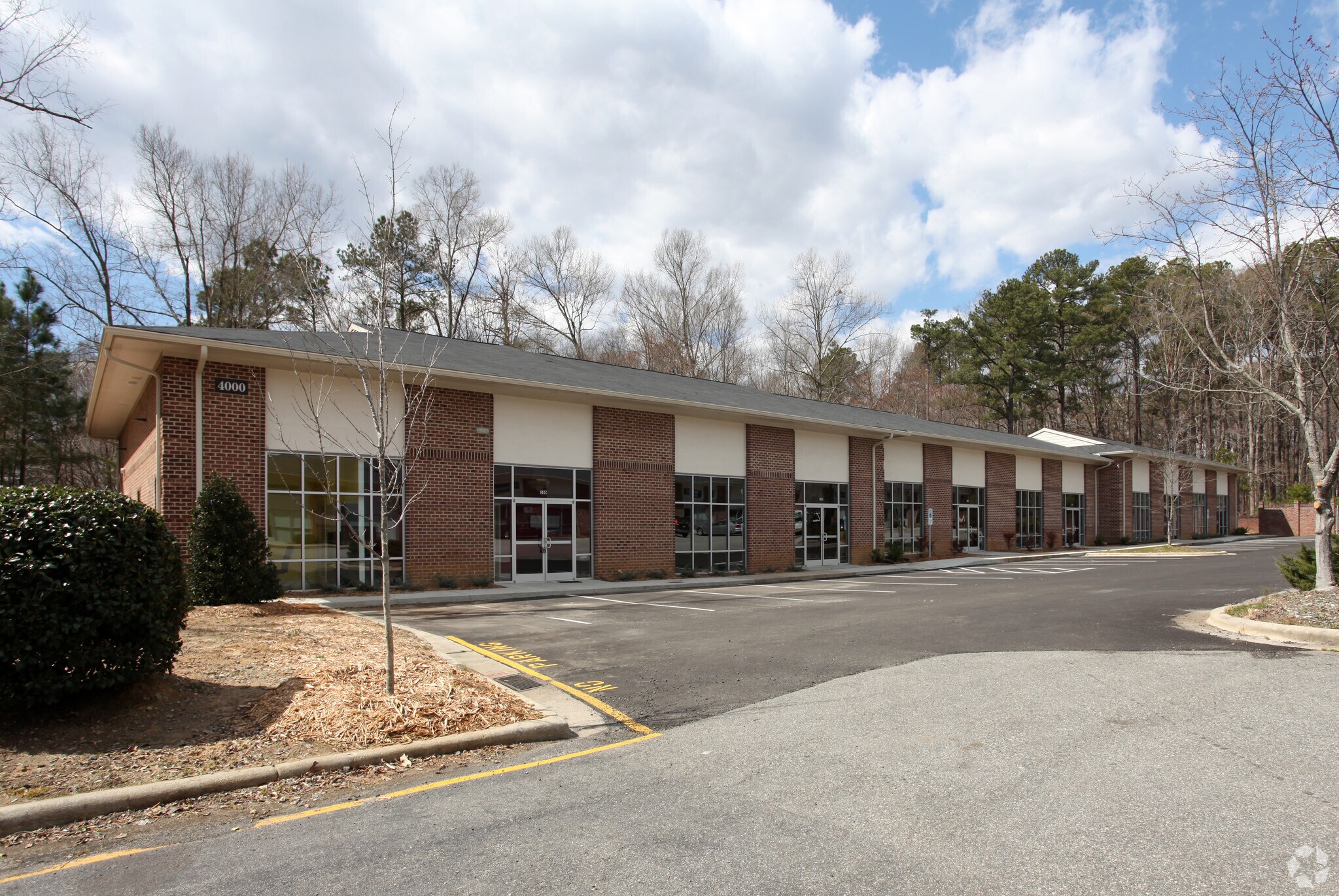 4000 Bearcat Way, Morrisville, NC à louer Photo principale– Image 1 sur 10